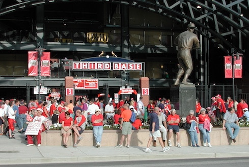 Busch Stadium in St. Louis with Stan Musial statue