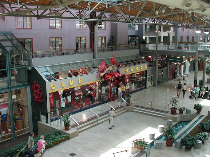 Cardinal store in St. Louis' Union Station