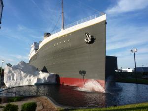 Branson's Titanic Museum, branson