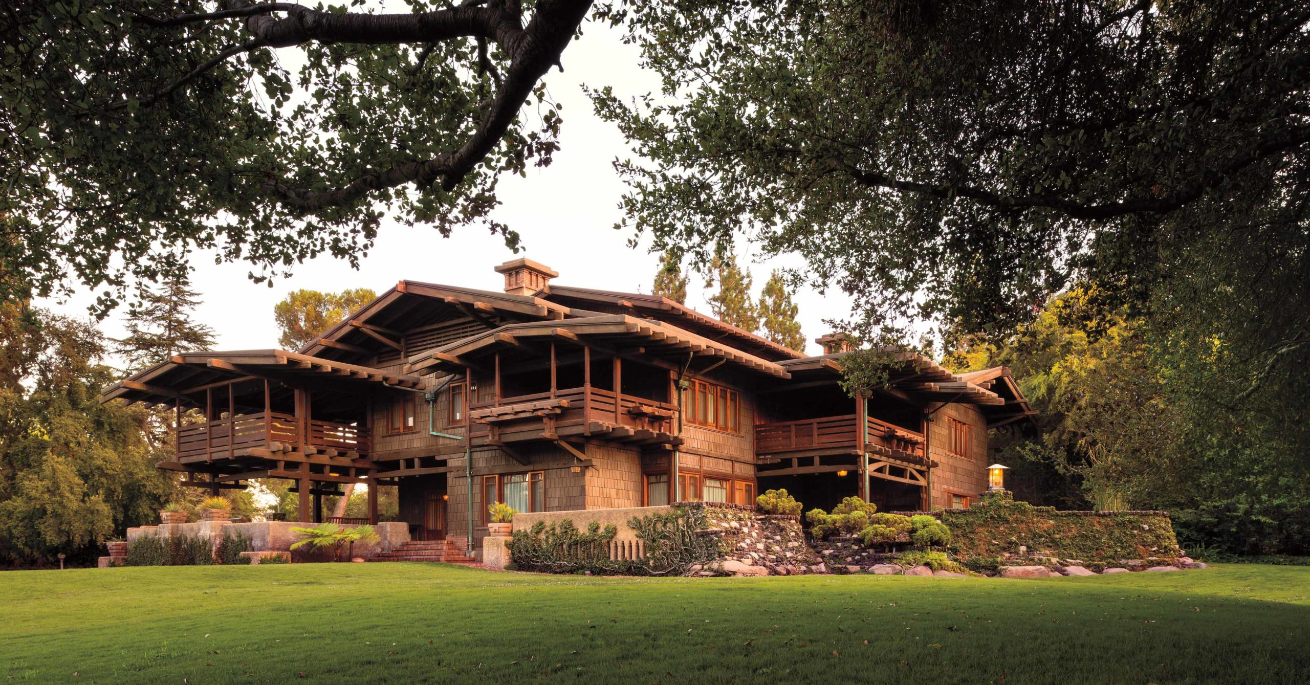 Pasadena Craftsmanship, the gamble house