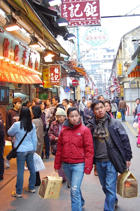 Weekend shoppers in Macau