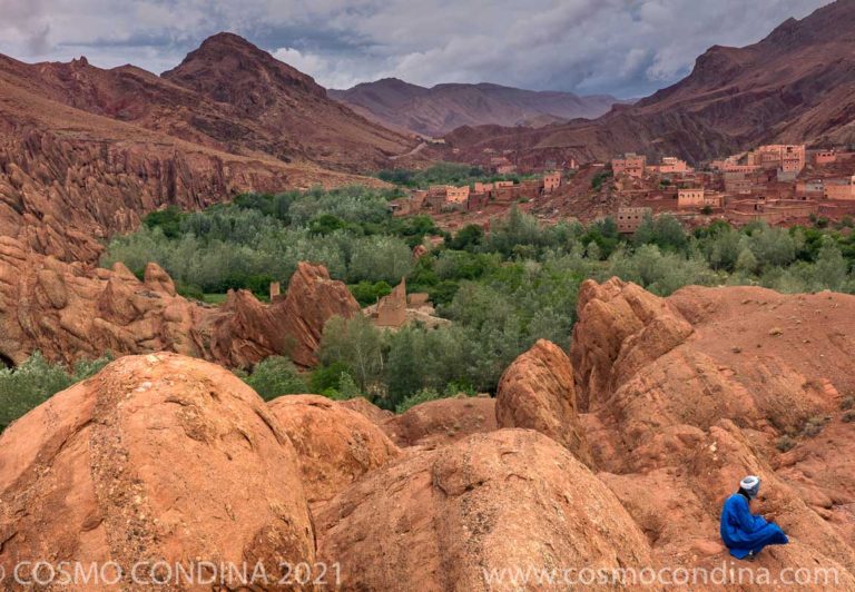 Berber posing in the 45 km long Dades Gorge and Monkey Fingers Canyon. The rock formations range up to 500 meters and relocated are just 9km from Boumalne Dades.