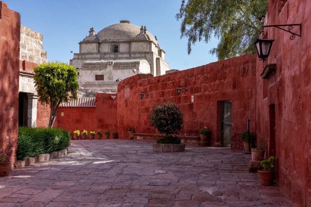 Granada Street is reminiscent of the ancient district of Granada, Spain.