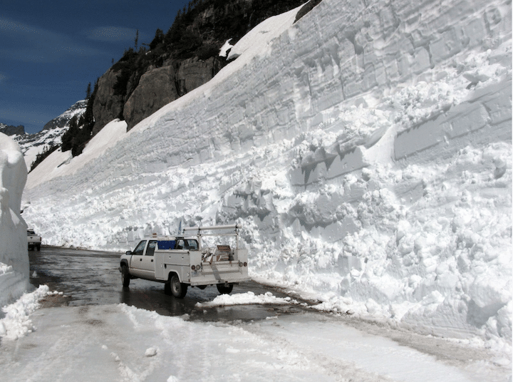 Glacier-lined Sun Road