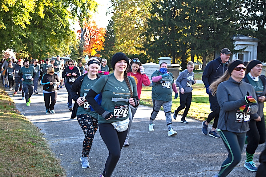 Graveyard 5K run, Elmwood Cemetery, Kansas City