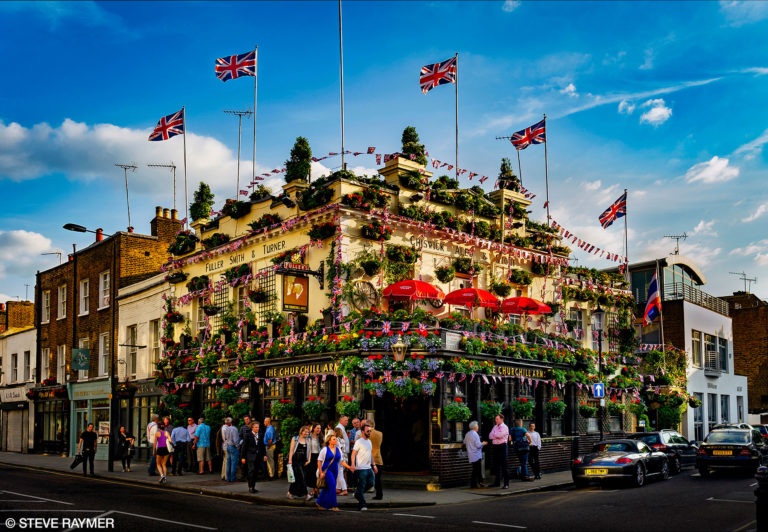 HOMEPAGE-Fuller-Smith-and-Turner-The-Churchill-Arm-Exterior