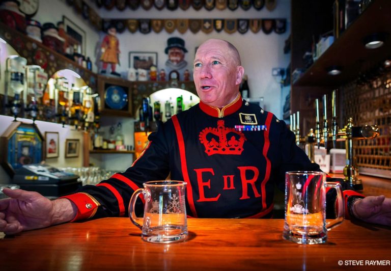 Man-with-two-beer-glasses