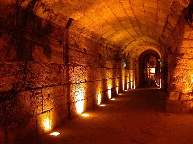 Western Wall tunnels