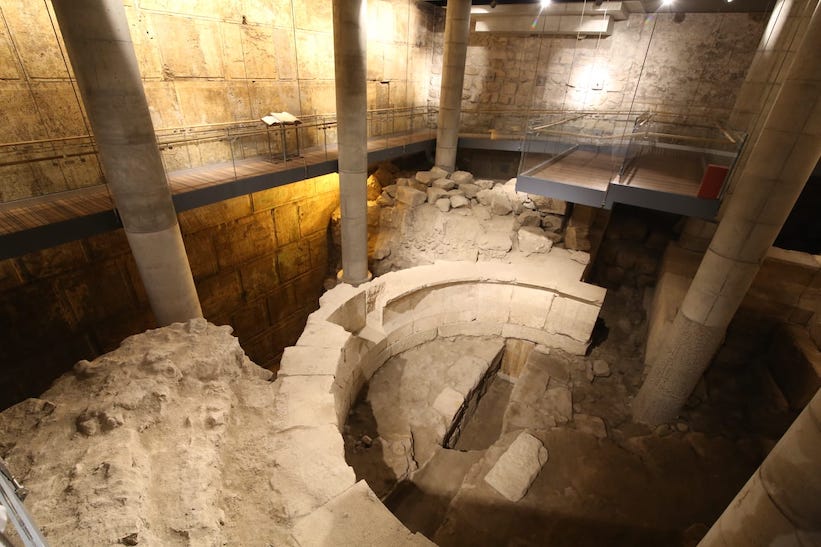 Unfinished subterranean Roman amphitheater
