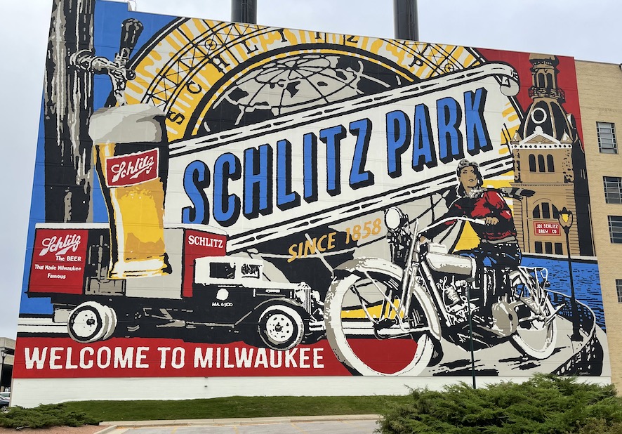 Schlitz Park mural across the street from old Pabst Brewery in Milwaukee