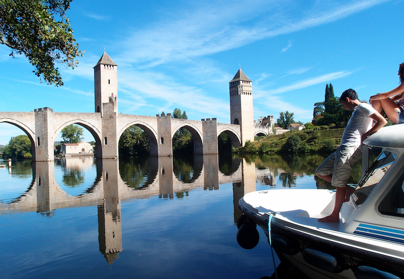 River Lot is it runs through the French town of Cahors.