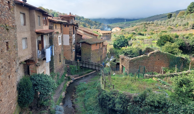 The scenic creekside village of Robledillo de Gata in far northern Extremadura.