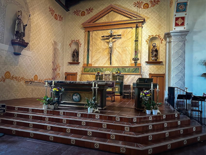 La Misión San Luis Obispo de Tolosa survived an Indian attack to become one of the Franciscans most successfil missions.