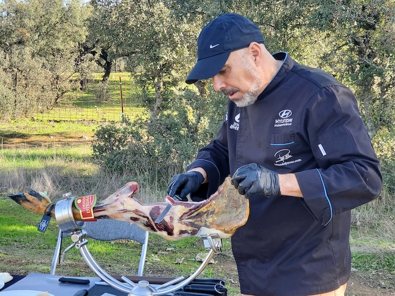 Pepe Alba, a master Ibérico ham cutter, demonstrates how to get the perfect slice of jamón. 