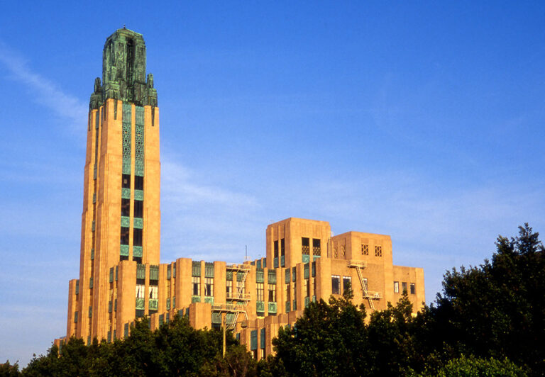 Bullock’s Wilshire