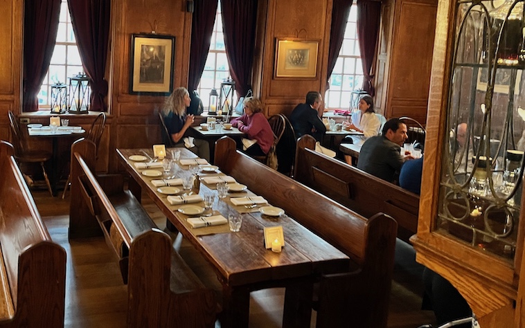 The atmospheric dining room at Fraunces Tavern.