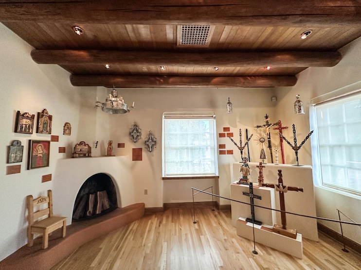 Unside the Nuevo Mexicano Heritage Museum 