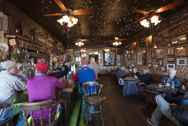 Under-the-Hill-Saloon, Natchez, MS