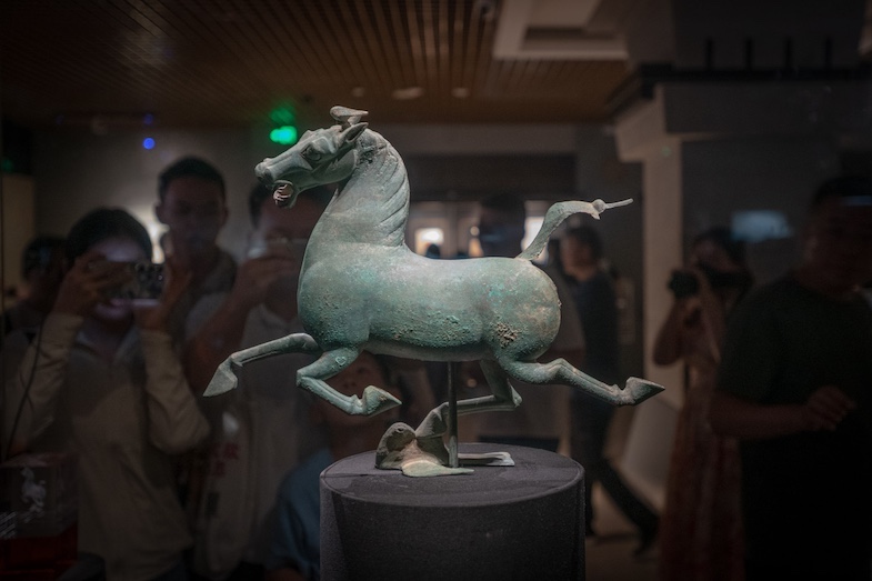 Flying Horse statue in Gansu Provincial Museum, Lanzhou, Gansu Province, China, Asia