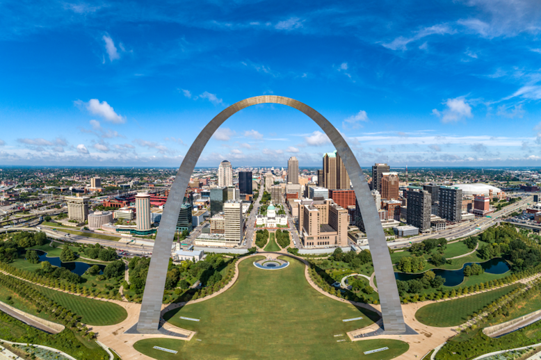 Gateway Arch and downtown St. Louis